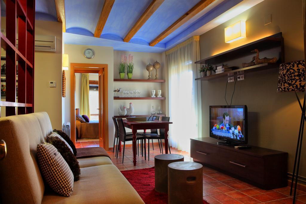 Apartamentos Casa Molinero Buera الغرفة الصورة