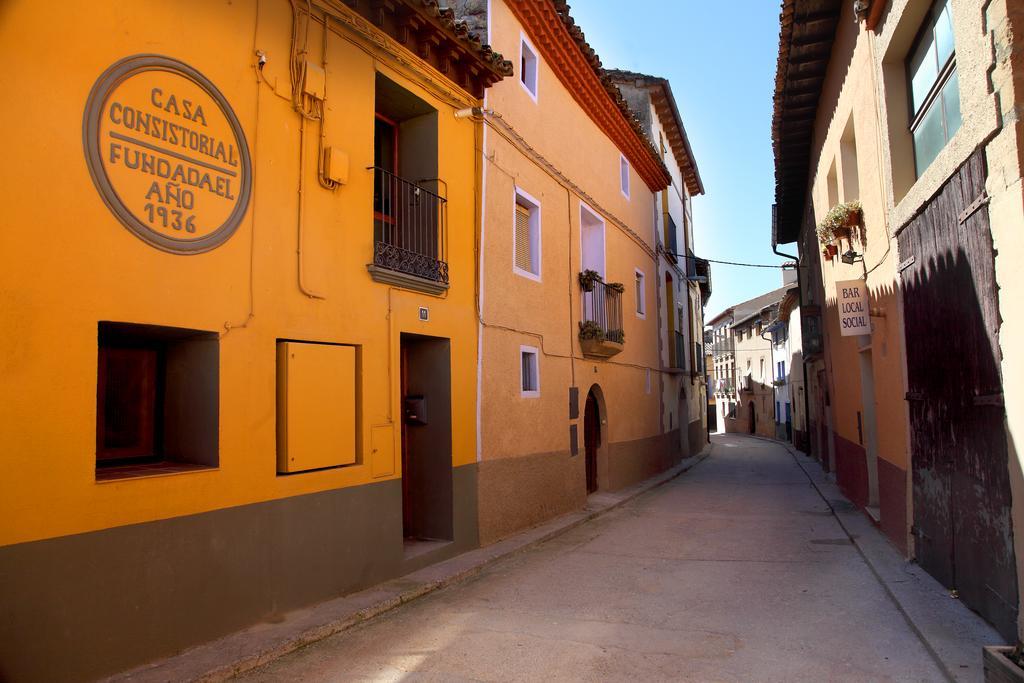 Apartamentos Casa Molinero Buera المظهر الخارجي الصورة