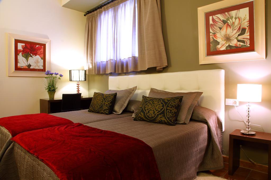 Apartamentos Casa Molinero Buera الغرفة الصورة